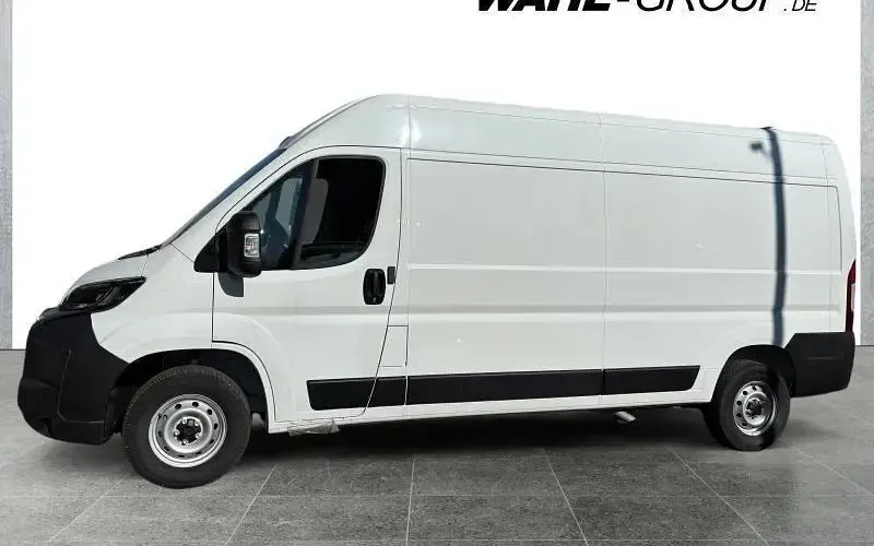 Gebraucht Peugeot Boxer 140 PS (102 kW) 2024 Weiß Van