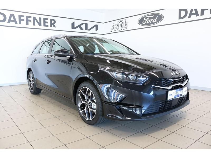 (1k) zilinaschwarz met. Neu 2024 Kia Ceed Sportswagon Spirit Kombi | 25.990 € (Guter Preis) - Bild 1/4