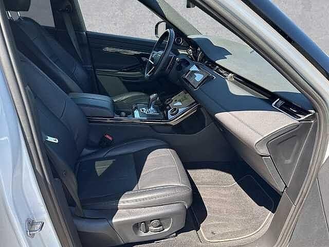 Gebraucht Land Rover Range Rover SE Dynamic 202 PS (148 kW) 2022 Fuji white SUV