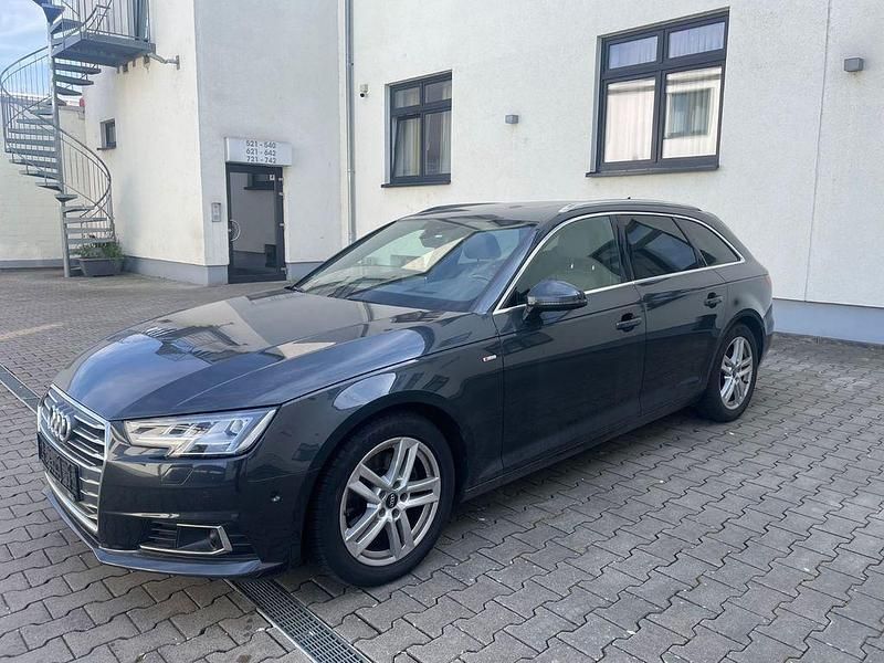Gebraucht Audi A4 S-Line 150 PS (110 kW) 2016 Grau Kombi