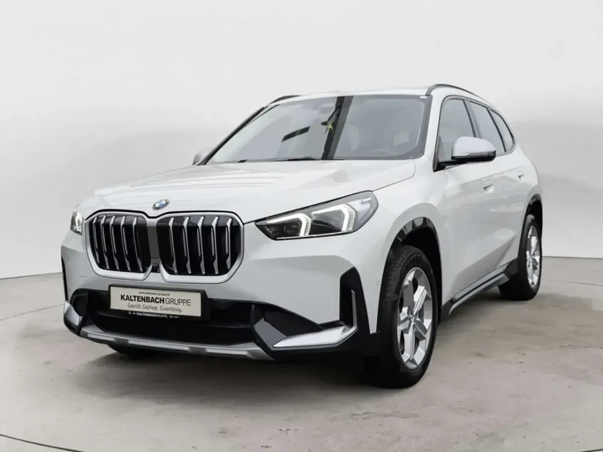 Gebraucht BMW X1 xLine 204 PS (150 kW) 2023 Weiß SUV