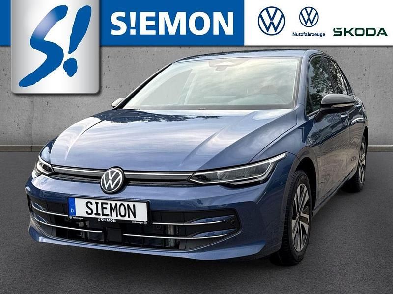 Blau Neu 2025 VW Golf VIII R Limousine | 37.675 € (Etwas zu teuer) - Bild 1/4