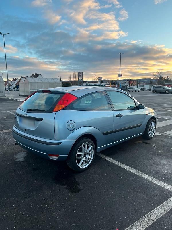 Gebraucht Ford Focus 75 PS (55 kW) 2004 Coupé