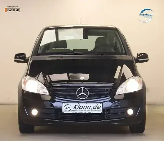 Gebraucht Mercedes A160 Elegance 140 PS (102 kW) 2009 Schwarz Limousine