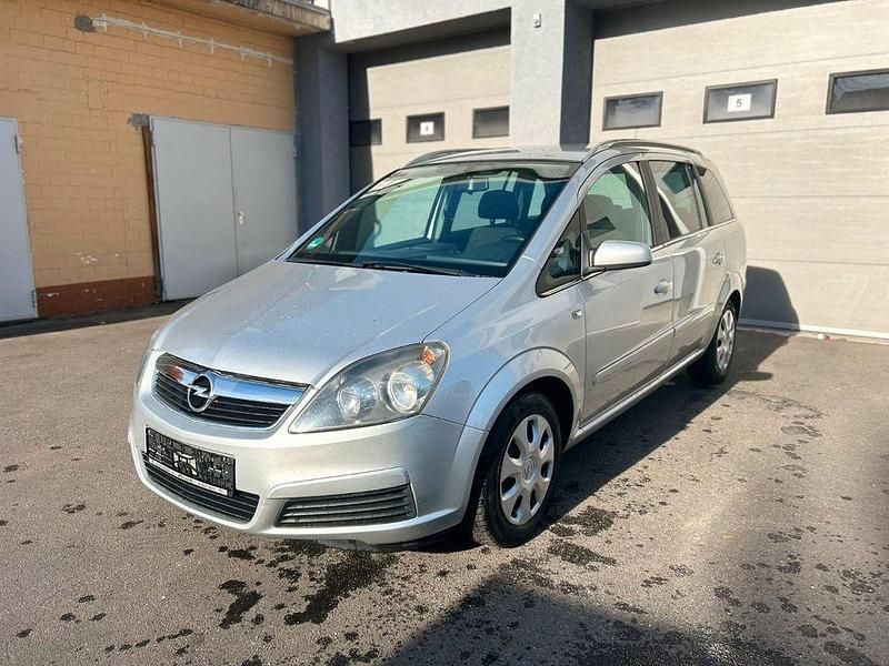Silber Gebraucht 2005 Opel Zafira Edition Van / Kleinbus | 3.490 € (Fairer Preis) - Bild 1/4