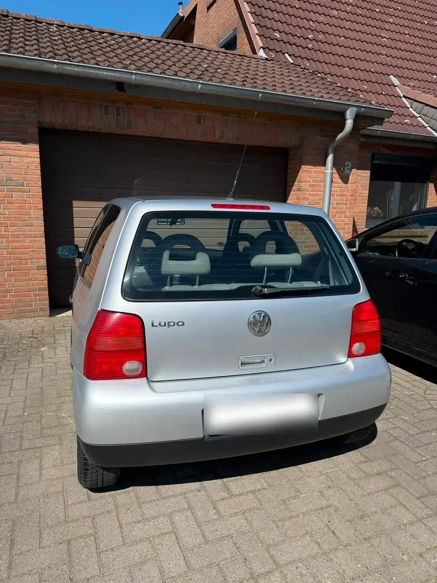 Gebraucht VW Lupo 50 PS (36 kW) 2003 Silber Kleinwagen