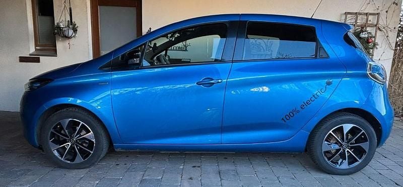 Blau Gebraucht 2018 Renault Zoe Bose Edition Kleinwagen | 6.999 € (Guter Preis) - Bild 1/4
