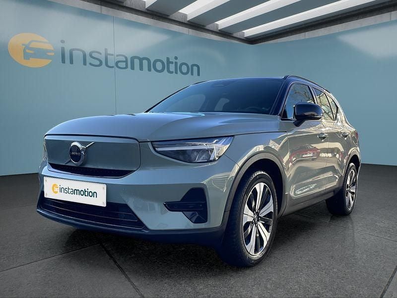 Grün Gebraucht 2022 Volvo XC40 Core SUV | 28.699 € (Fairer Preis) - Bild 1/4