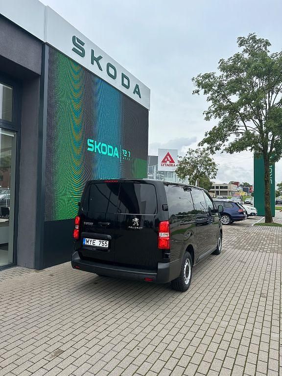 Gebraucht Peugeot Expert 144 PS (105 kW) 2022 Schwarz Van