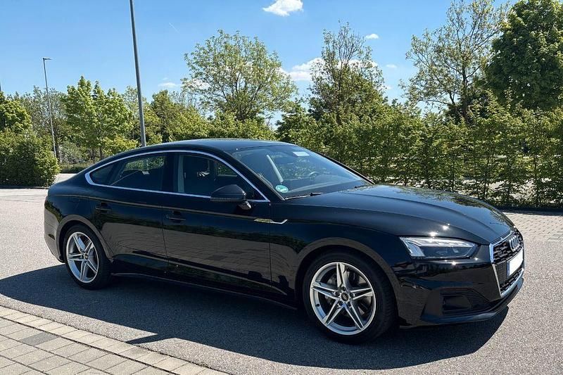 Schwarz Gebraucht 2023 Audi A5 Sport Limousine | 37.400 € (Guter Preis) - Bild 1/4