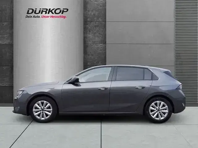 Gebraucht Opel Astra Edition 131 PS (96 kW) 2025 Grau/typ aussenverkleidung metal (metallic) Limousine