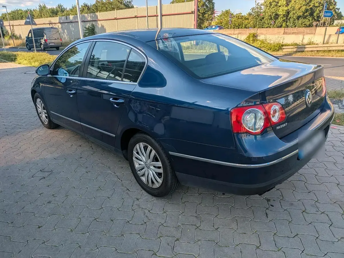 Gebraucht VW Passat 140 PS (102 kW) 2006 Limousine