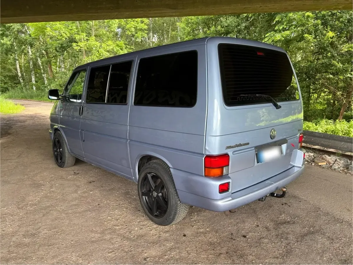 Gebraucht VW Multivan 102 PS (75 kW) 2002 Blau Van / Kleinbus