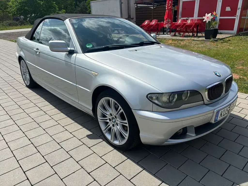 Używany BMW 320 Cabriolet 170 KM (125 kW) 2005 Srebrny Kabriolet