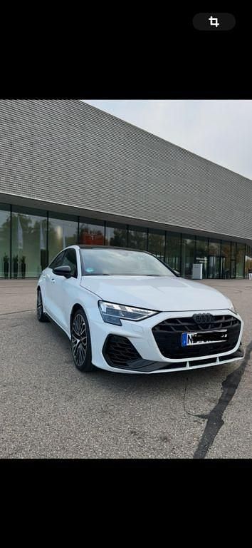 Gebraucht Audi S3 Ambiente 330 PS (242 kW) 2024 Weiß Limousine