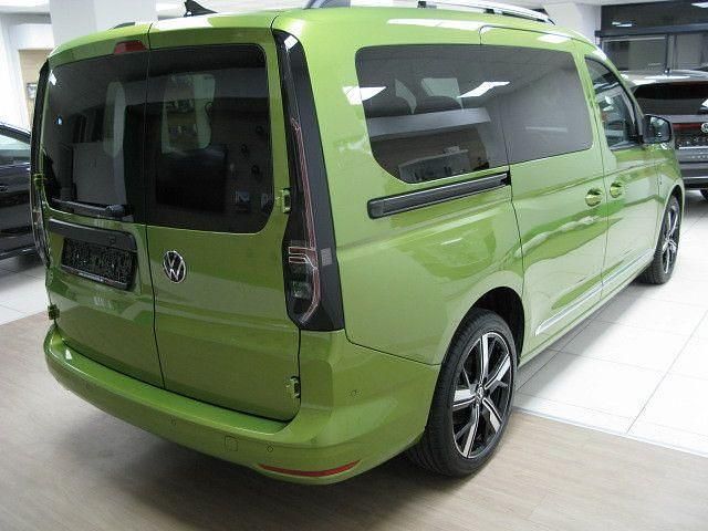 Gebraucht VW Caddy Maxi Pro 116 PS (85 kW) 2024 Grün Van / Kleinbus
