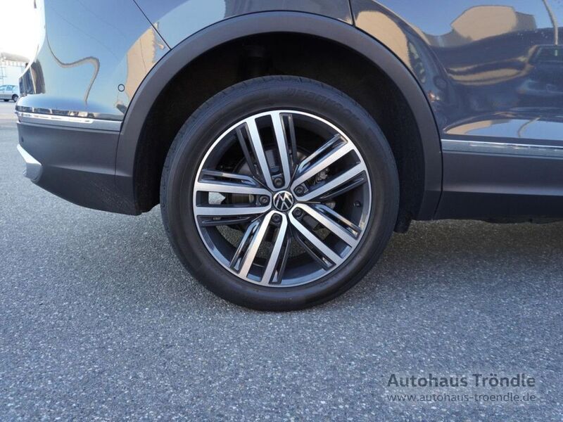 Gebraucht VW Tiguan Elegance 200 PS (147 kW) 2021 Andere farbe SUV