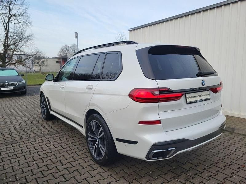 Gebraucht BMW X7 Sport Line 340 PS (250 kW) 2022 Weiss SUV