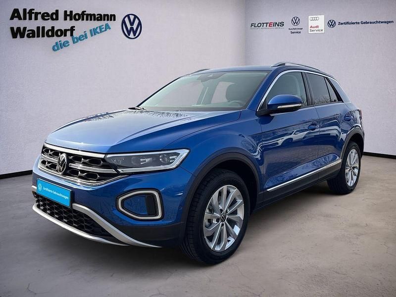 Gebraucht VW T-Roc Style 150 PS (110 kW) 2025 Blau SUV
