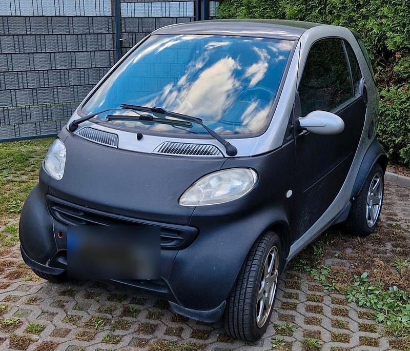 Schwarz Gebraucht 2001 Smart ForTwo Coupé Kleinwagen | 1.599 € (Fairer Preis) - Bild 1/4