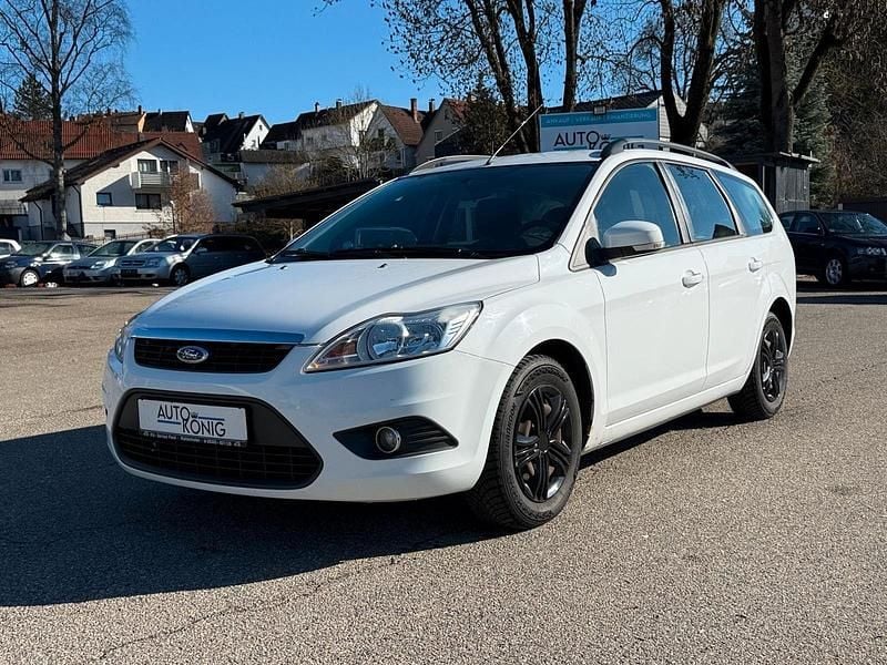 Gebraucht Ford Focus Style 101 PS (74 kW) 2011 Weiß Kombi