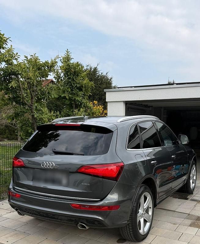 Gebraucht Audi Q5 Sport 258 PS (189 kW) 2016 Grau SUV
