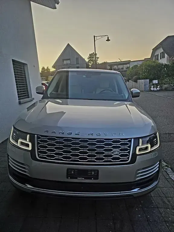 Gebraucht Land Rover Range Rover Vogue 340 PS (250 kW) 2018 Grau SUV
