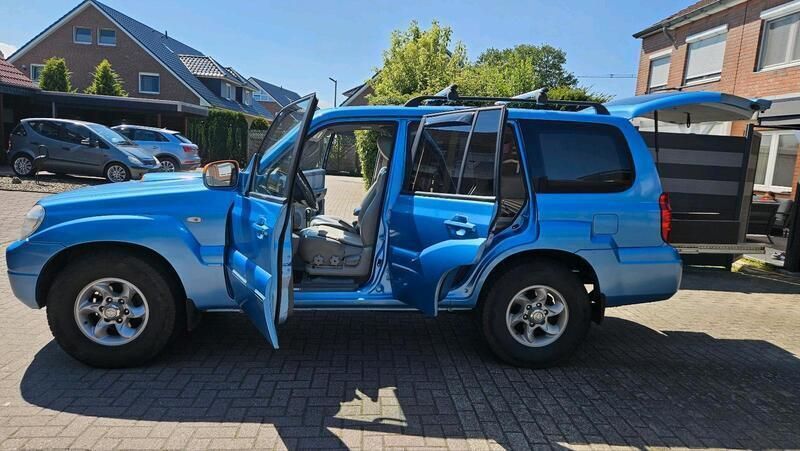 Blau Gebraucht 2007 Hyundai Terracan SUV | 3.750 € (Fairer Preis) - Bild 1/4