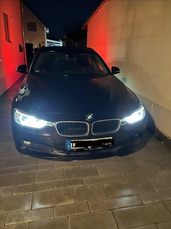 Gebraucht BMW 316 136 PS (100 kW) 2014 Schwarz Kombi