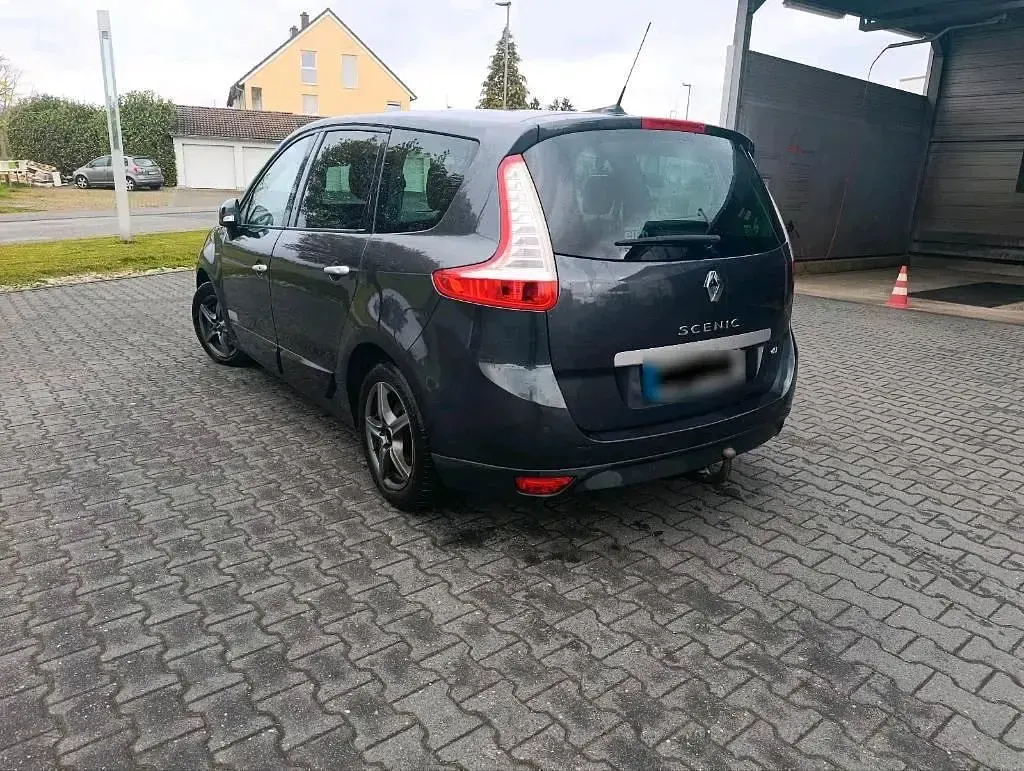 Gebraucht Renault Scenic E-Tech Bose Edition 2011 Grün Kombi