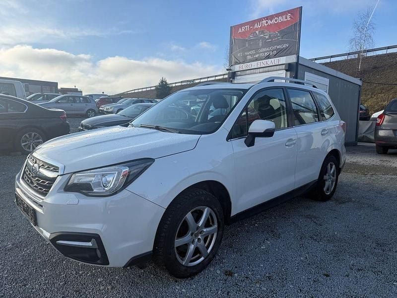 Weiß Gebraucht 2017 Subaru Forester Exclusive+ SUV | 5.490 € (Superpreis) - Bild 1/4