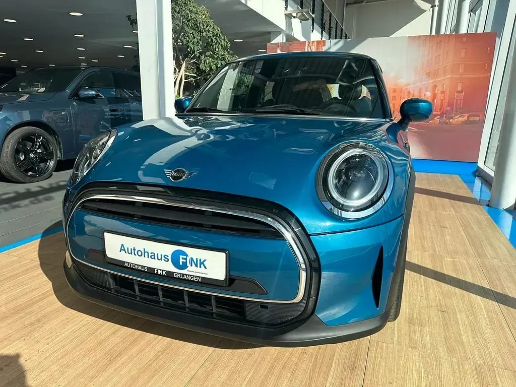 Usata Mini ONE 102 CV (75 kW) 2022 Blu Utilitaria