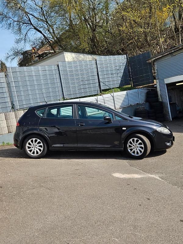 Usata Seat Leon 85 CV (62 kW) 2007 Nero Utilitaria