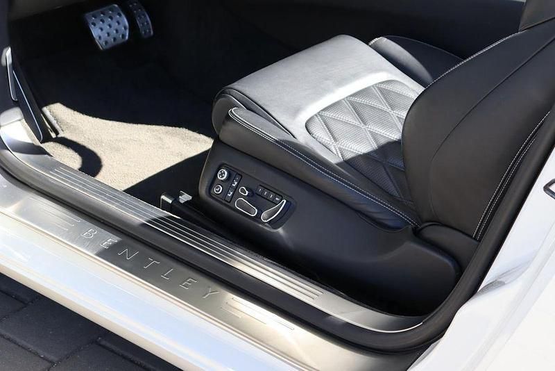 Gebraucht Bentley Continental GT Convertible 507 PS (372 kW) 2012 Weiß Cabrio