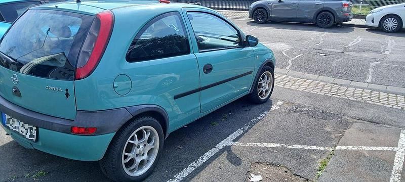Gebraucht Opel Corsa 75 PS (55 kW) 2001 Grün Kleinwagen