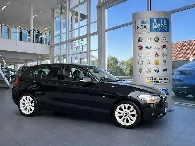 Gebraucht BMW 118 Comfort Edition 170 PS (125 kW) 2012 Black sapphire metallic Kleinwagen