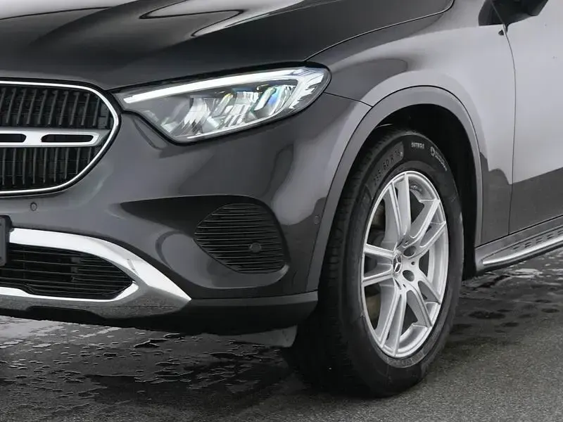 Gebraucht Mercedes GLC220 Advanced Plus 197 PS (144 kW) 2025 lack graphitgrau SUV