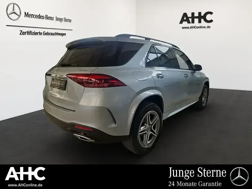 Gebraucht Mercedes GLE450 367 PS (269 kW) 2025 Silber SUV