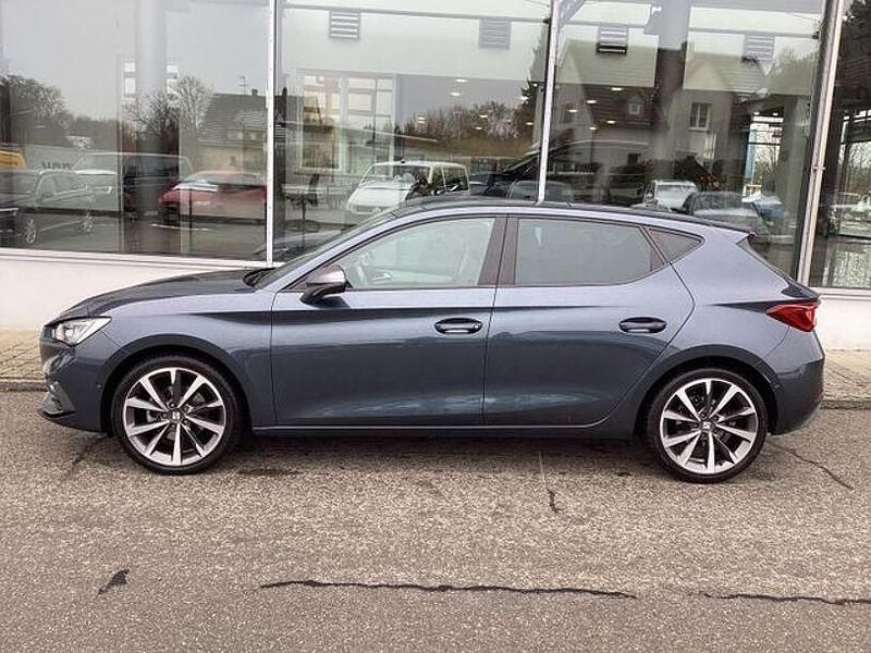 Gebraucht Seat Leon FR 150 PS (110 kW) 2021 "magnetic tech" Limousine