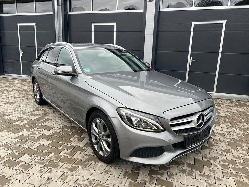 Gebraucht Mercedes C220 170 PS (125 kW) 2014 Silber Kombi