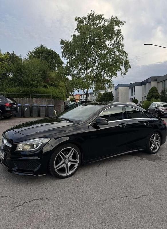 Gebraucht 2015 Mercedes CLA180 AMG line Limousine | 16.800 € (Fairer Preis) - Bild 1/4