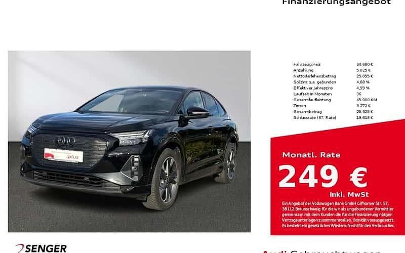 Mythosschwarz metallic Gebraucht 2022 Audi Q4 Sportback e-tron Ambiente SUV | 30.880 € (Etwas zu teuer) - Bild 1/4