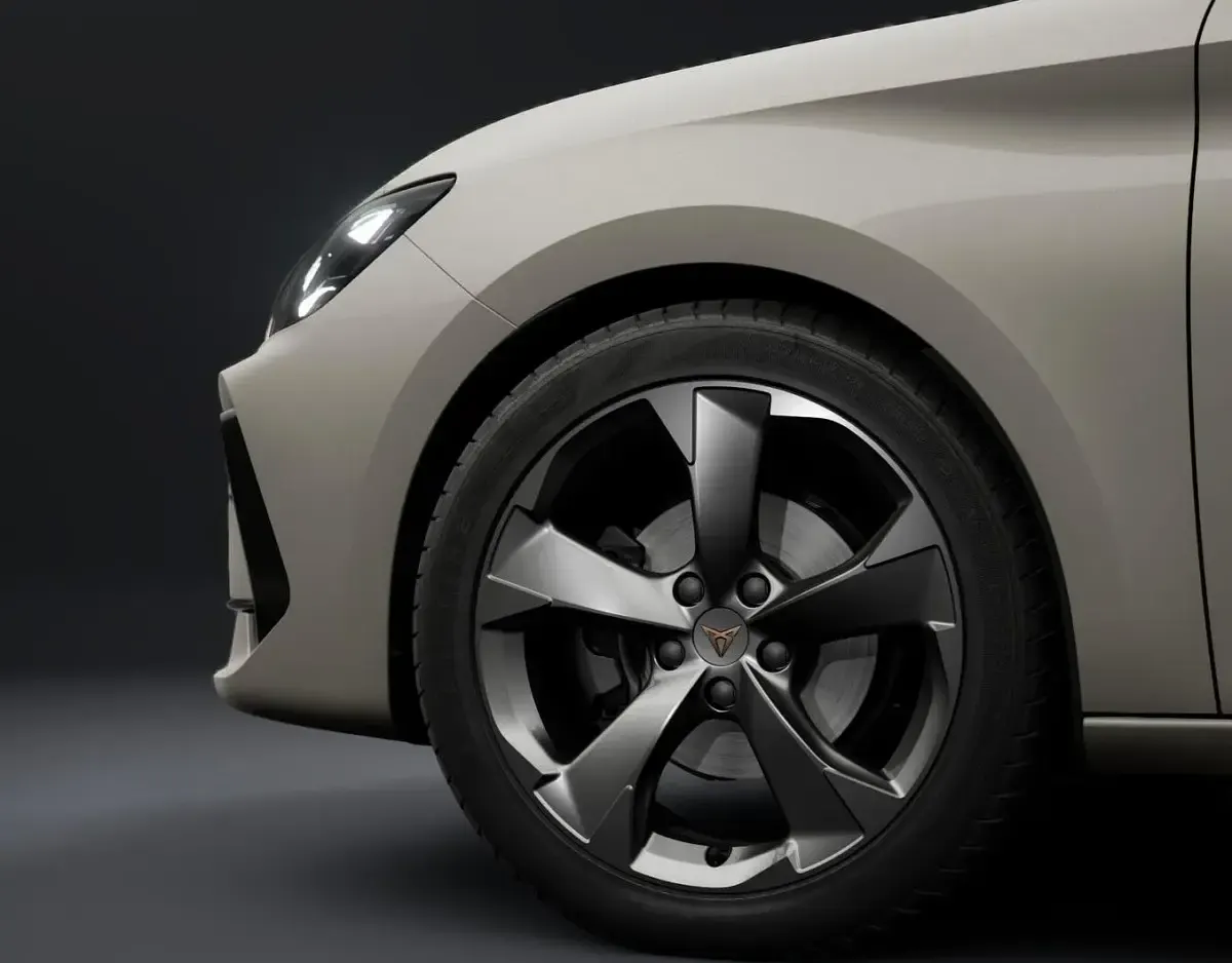 Neu Cupra Leon Basis 150 PS (110 kW) 2026 Limousine