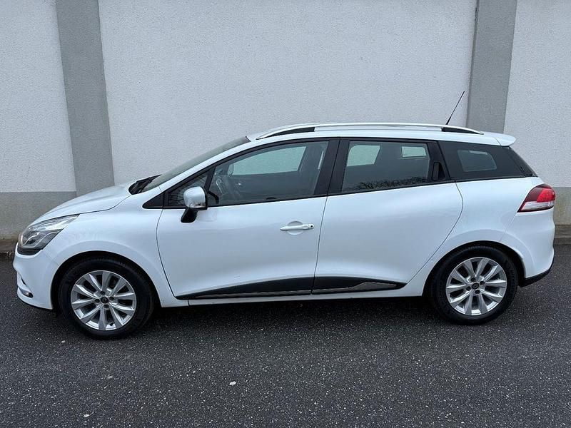 Gebraucht Renault Clio IV Intens 90 PS (66 kW) 2019 Weiß Limousine