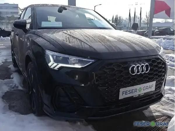 Gebraucht Audi Q3 Sportback Ambiente 150 PS (110 kW) 2024 Mythosschwarz metallic SUV