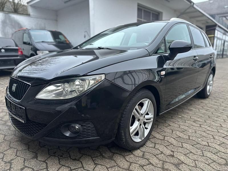 Schwarz Gebraucht 2011 Seat Ibiza ST Kombi | 2.850 € (Guter Preis) - Bild 1/4