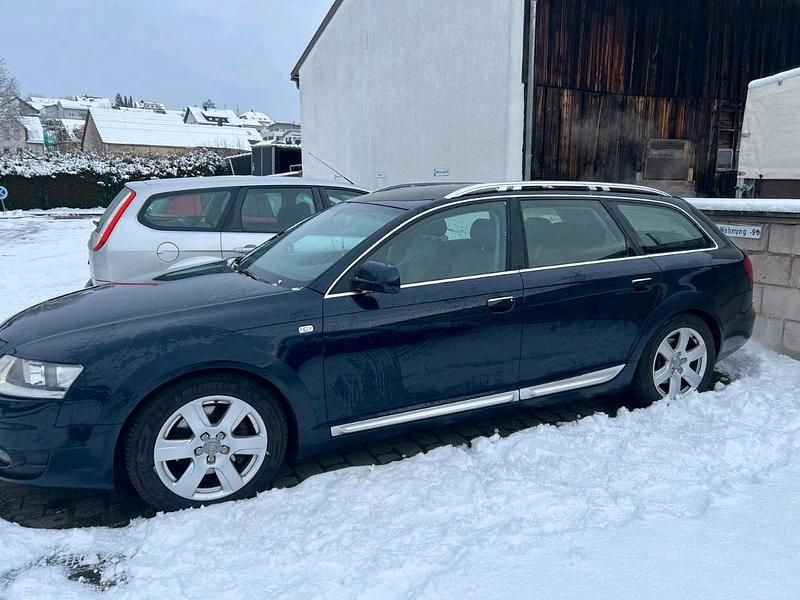 Blau Gebraucht 2007 Audi A6 Kombi | 6.400 € (Teuer) - Bild 1/4