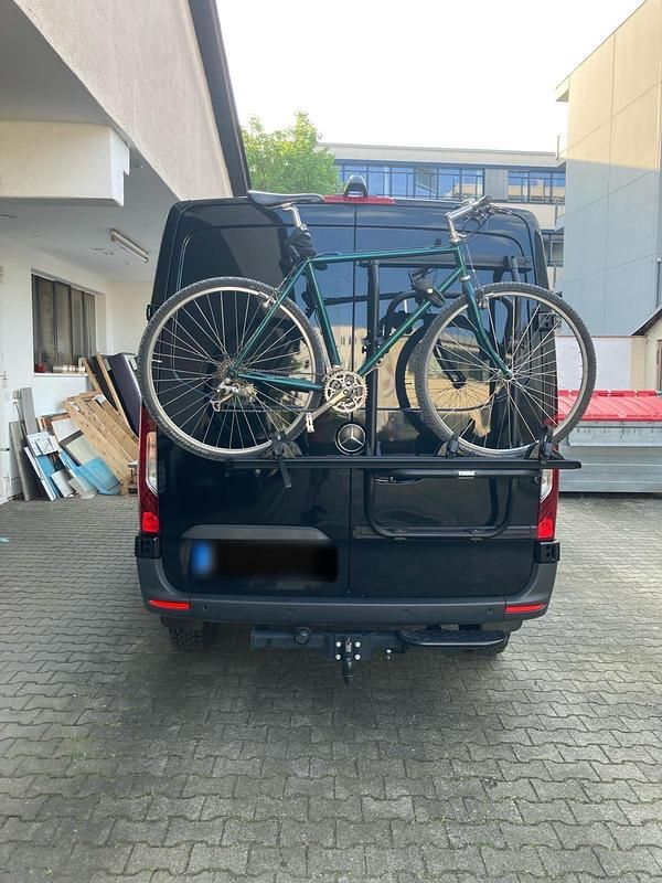 Gebraucht Mercedes Sprinter 190 PS (139 kW) 2023 Schwarz Van