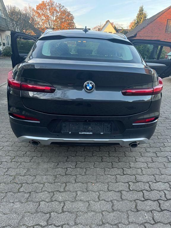 Grau Gebraucht 2020 BMW X4 xLine SUV | 34.800 € (Fairer Preis) - Bild 1/4