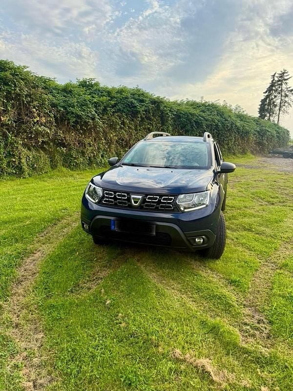 Blau Gebraucht 2019 Dacia Duster SUV | 10.800 € (Guter Preis) - Bild 1/4